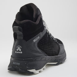 BLACK,NOIR : Women's TREK SNOW MID Sole View